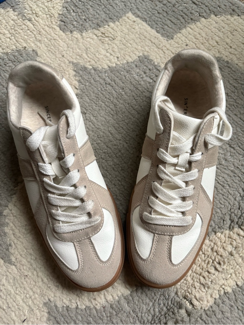 Sincerely Jules Bailey sneaker; size 8; EUC( worn once for pics)